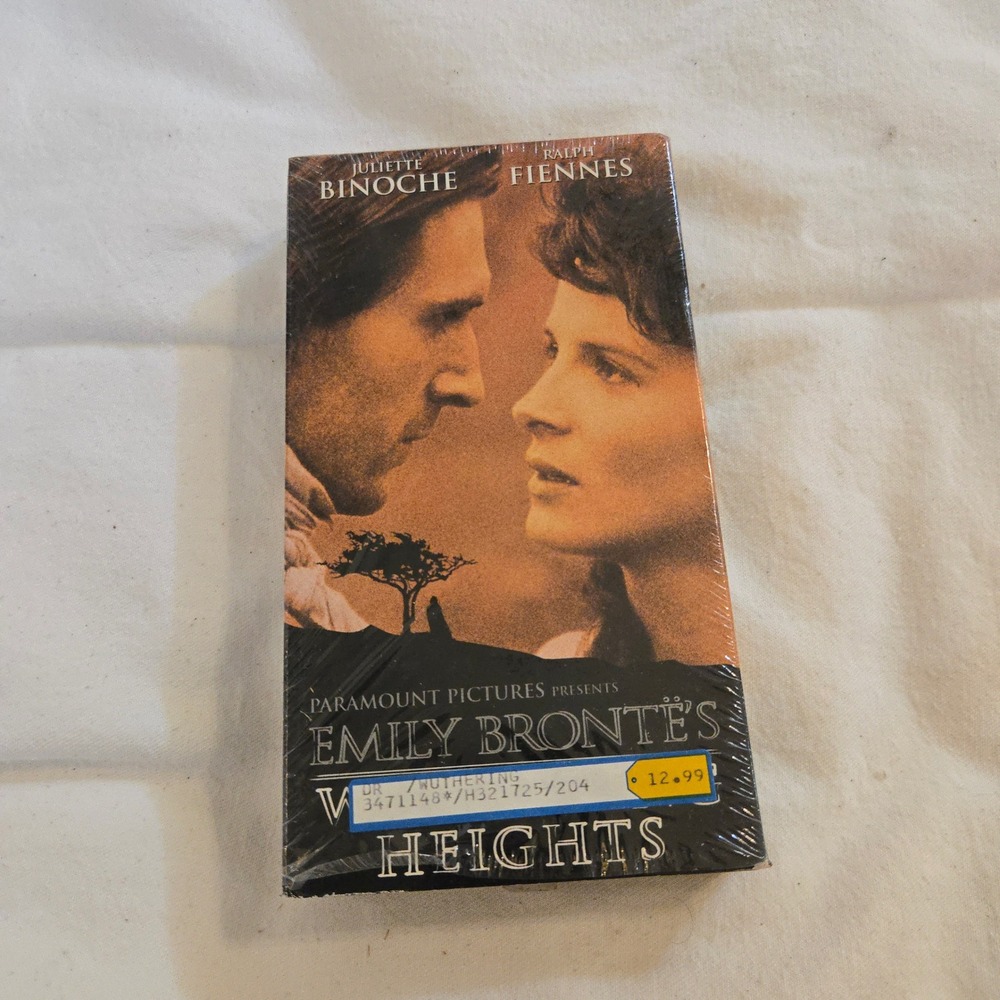 VTG Wuthering Heights VHS Movie Emily Brontes Juliette Binoche 1992 Paramount